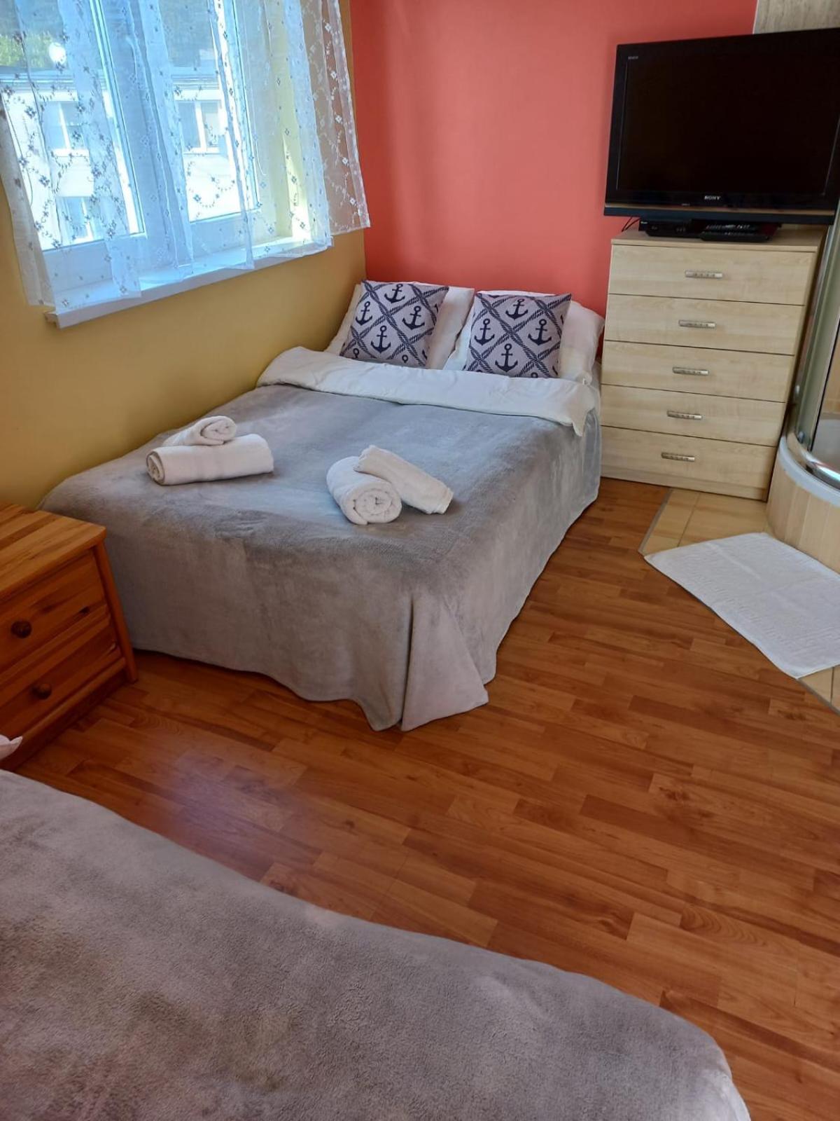 Junoszyno Apartamenty Junona Nad Morzem, W Domu Z Ogrodem, Obok Stegna I Jantar מראה חיצוני תמונה