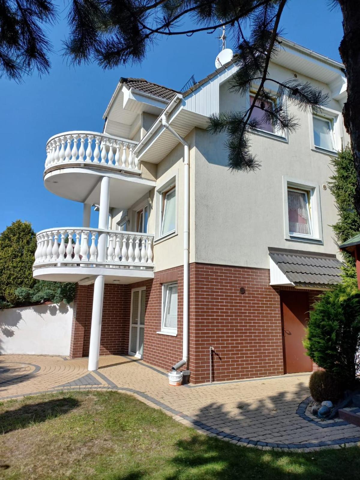 Junoszyno Apartamenty Junona Nad Morzem, W Domu Z Ogrodem, Obok Stegna I Jantar מראה חיצוני תמונה