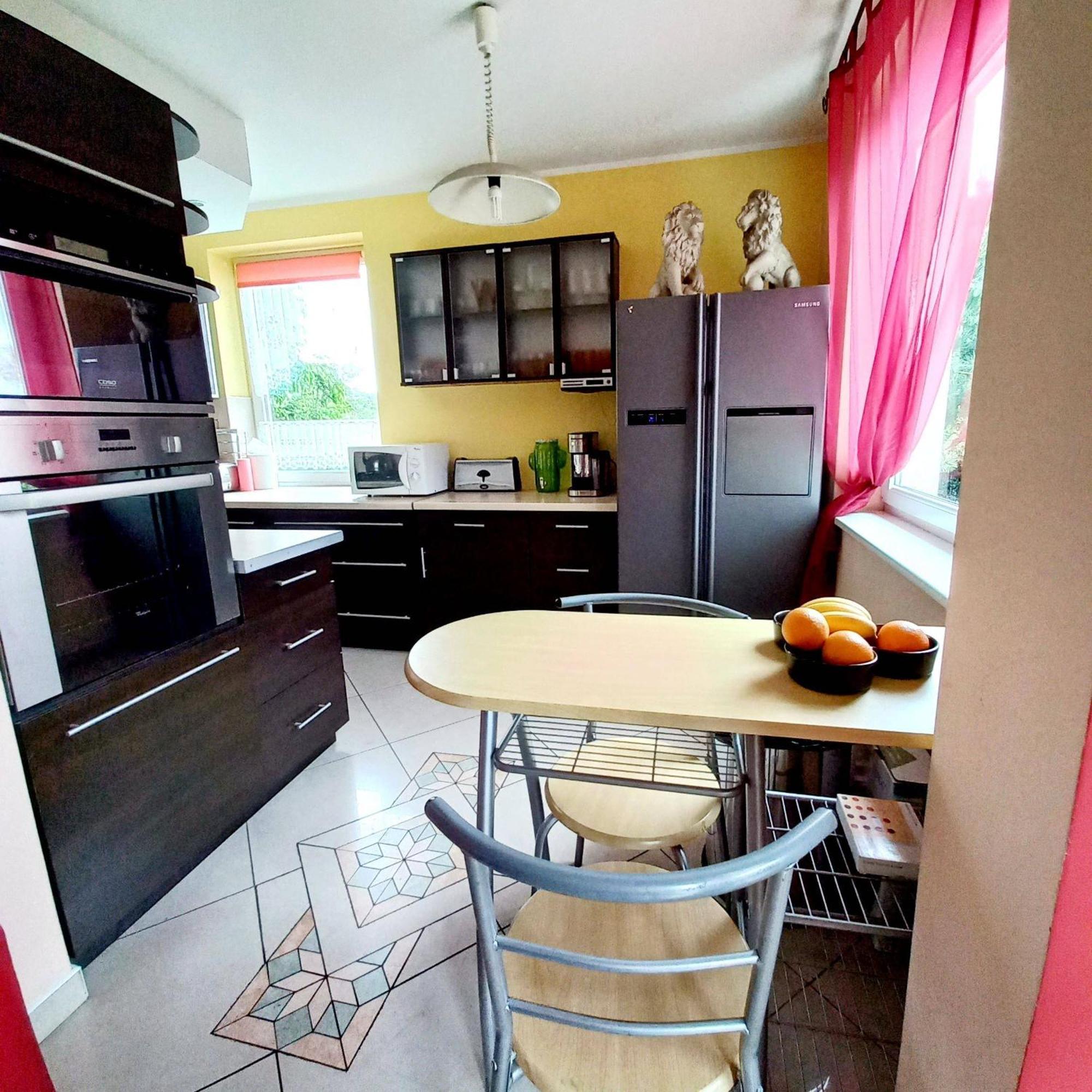 Junoszyno Apartamenty Junona Nad Morzem, W Domu Z Ogrodem, Obok Stegna I Jantar מראה חיצוני תמונה