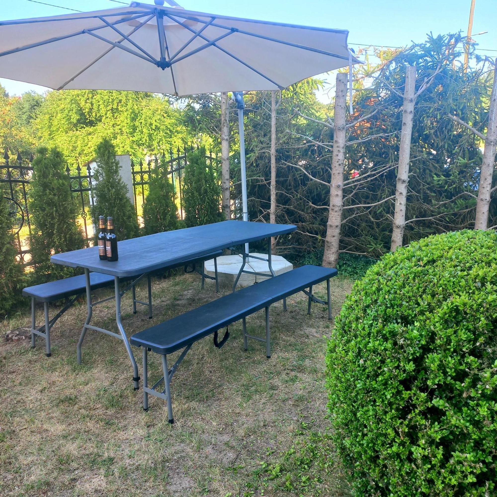 Junoszyno Apartamenty Junona Nad Morzem, W Domu Z Ogrodem, Obok Stegna I Jantar מראה חיצוני תמונה